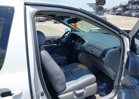 2002 Toyota Sienna Xle из США, поврежденный, VIN 4T3ZF13C82U472835